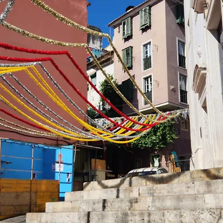 Duplex 4to Piso Em Alfama Apartamento *