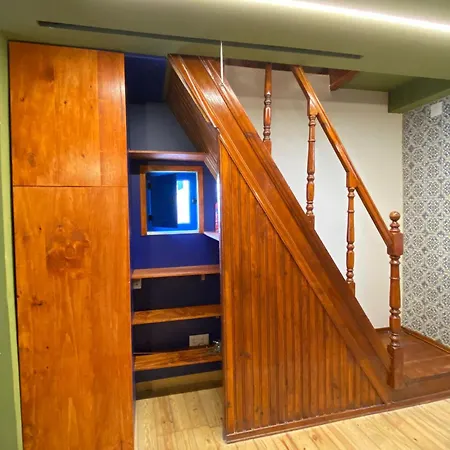 Duplex 4to Piso Em Alfama Lissabon